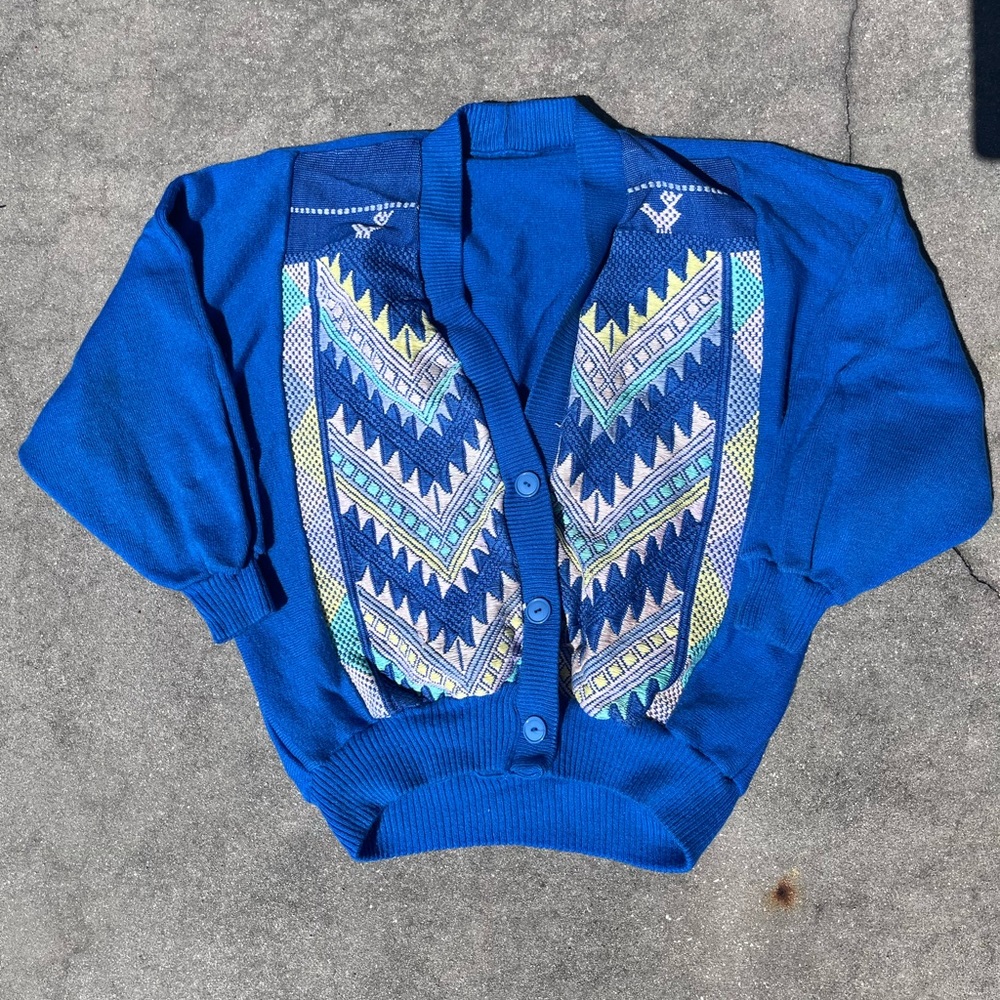 1970s cardigan 🌈